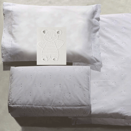 "Мишутки" Защитный бампер в кроватку для новорожденных.